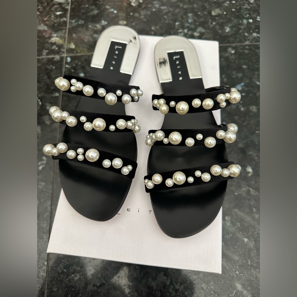 Leith Stunner Sandal